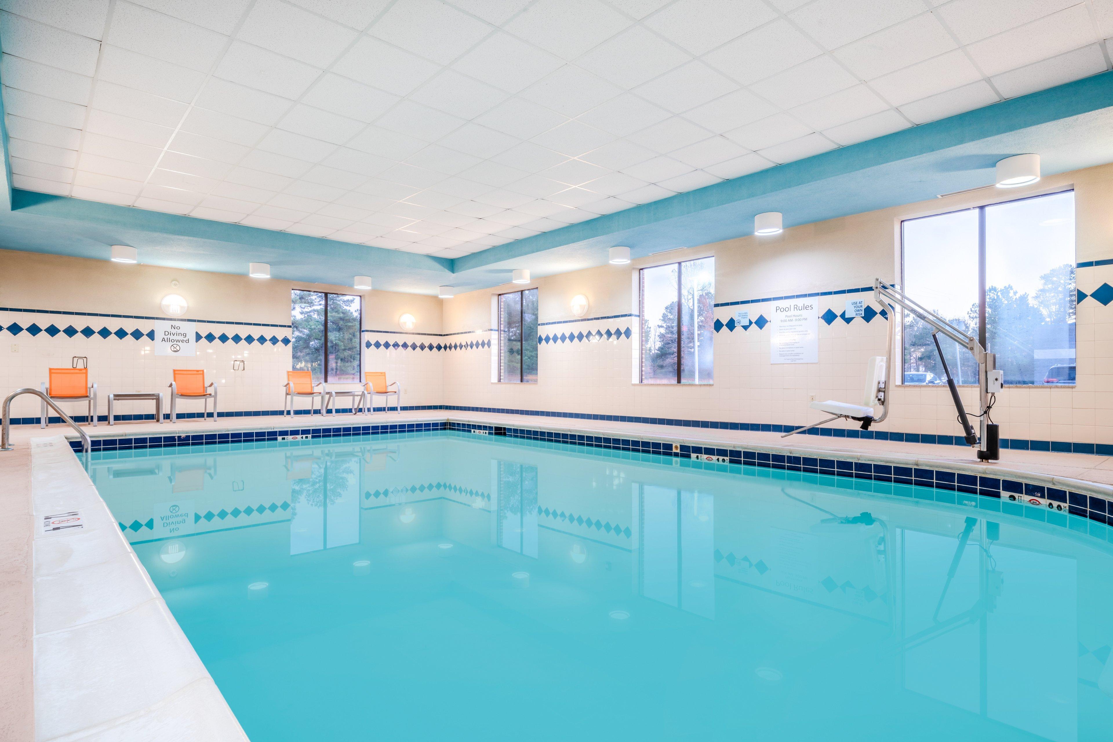 Holiday Inn Express Hotel & Suites Tappahannock By Ihg Εξωτερικό φωτογραφία