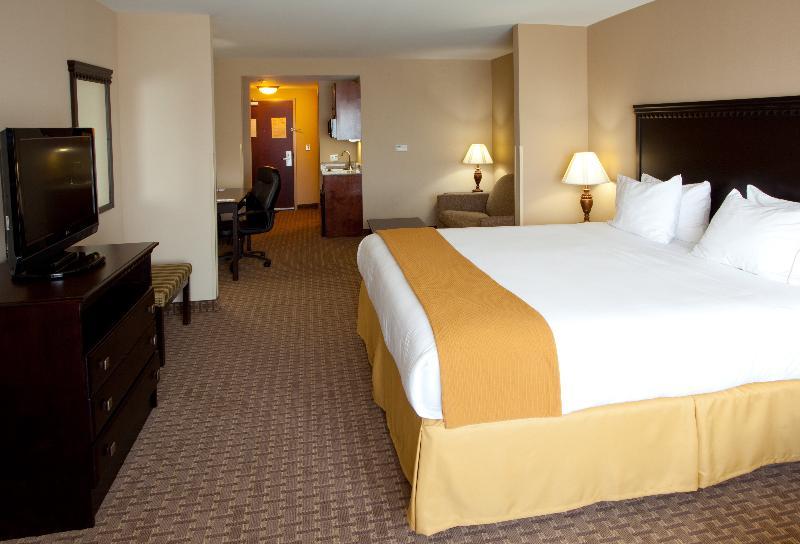 Holiday Inn Express Hotel & Suites Tappahannock By Ihg Εξωτερικό φωτογραφία